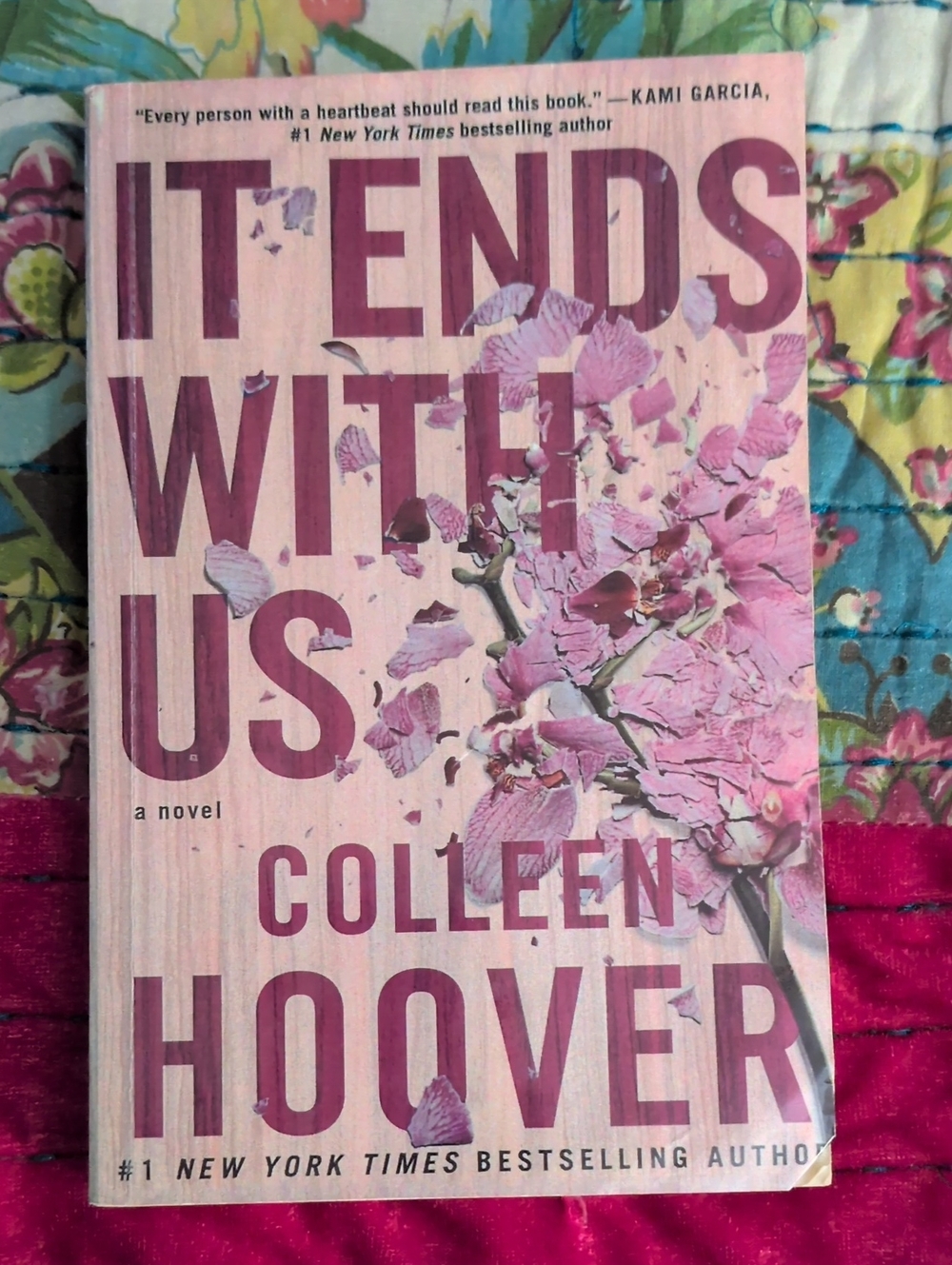 It Ends With Us - Pink Cover Paperback by